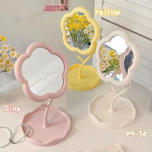 Bloom Mirror – Cute Petal-Shaped Dressing Mirror for Kids & Teens