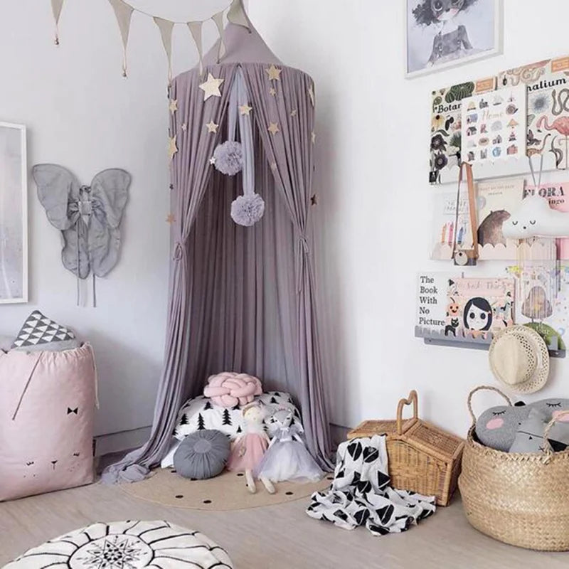 Chiffon Pom-Pom – Whimsical Canopy & Room Decoration for Girls’ Bedroom