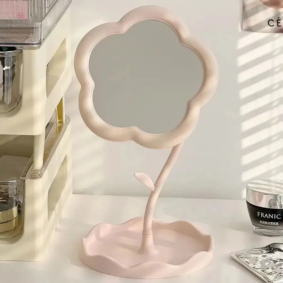 Bloom Mirror – Cute Petal-Shaped Dressing Mirror for Kids & Teens