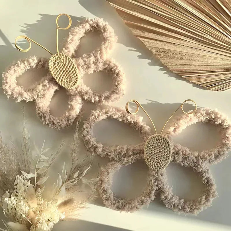 Boho Butterfly & Daisy Wall Décor – 2 Piece Set